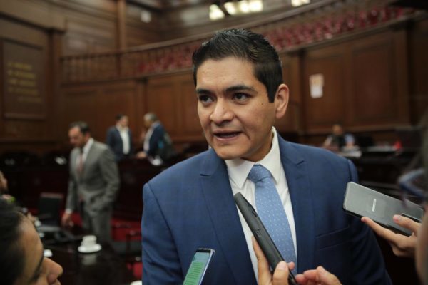 No aprobaremos nuevos impuestos injustificados en el Estado: Arturo Hernández