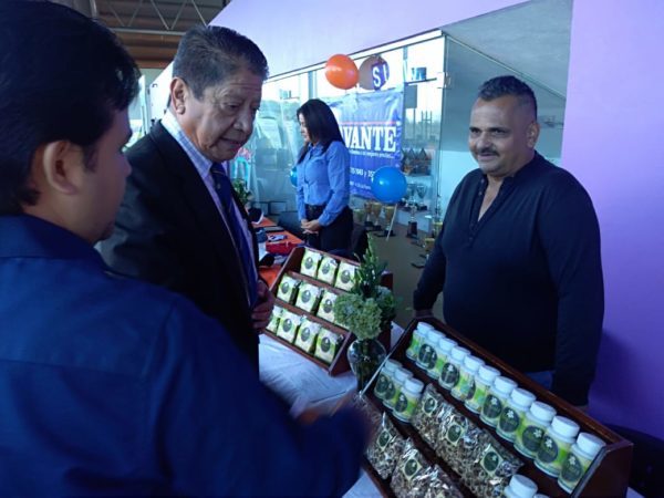 Ofrece Fomento Económico apoyo en Expo Emprendedores