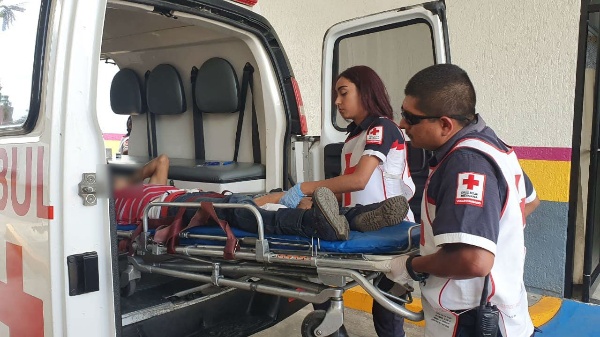 A balazos atentan contra un joven en el Fraccionamiento Altamira