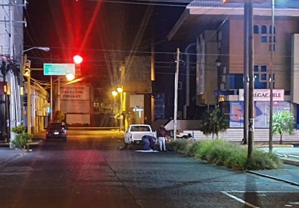 Motociclista es muerto a tiros, en el Centro de Zamora