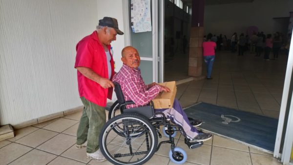 Personas con discapacidad pueden acceder a beca económica
