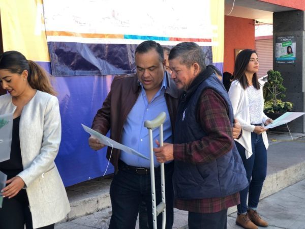 Alcalde de Ecuandureo entregó visas a Palomas Mensajeras