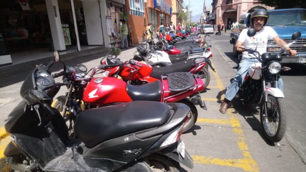 Alrededor de 80 mil motos circulan en región Zamora
