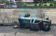 Hombre muere calcinado al accidentarse en su camioneta, en Jacona