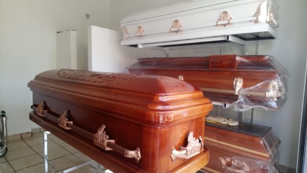 Funerarias no cuentan con protocolos para recibir muertos de COVID-19