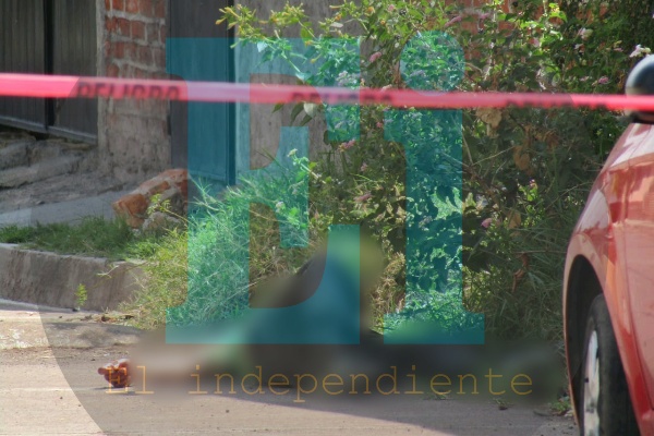 Un muerto y un herido deja agresión a balazos en Jacona