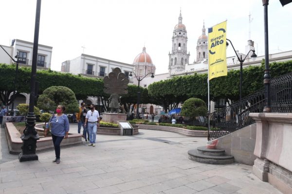 Instalan Bandera Amarilla en Sahuayo; hacen llamado a población a no relajar medidas
