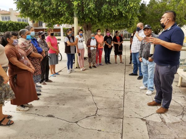 Llevan apoyo social a familias de Romero de Torres