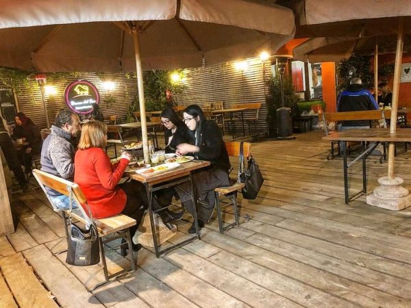 Restauranteros no tendrán noche mexicana por COVID, como años atrás