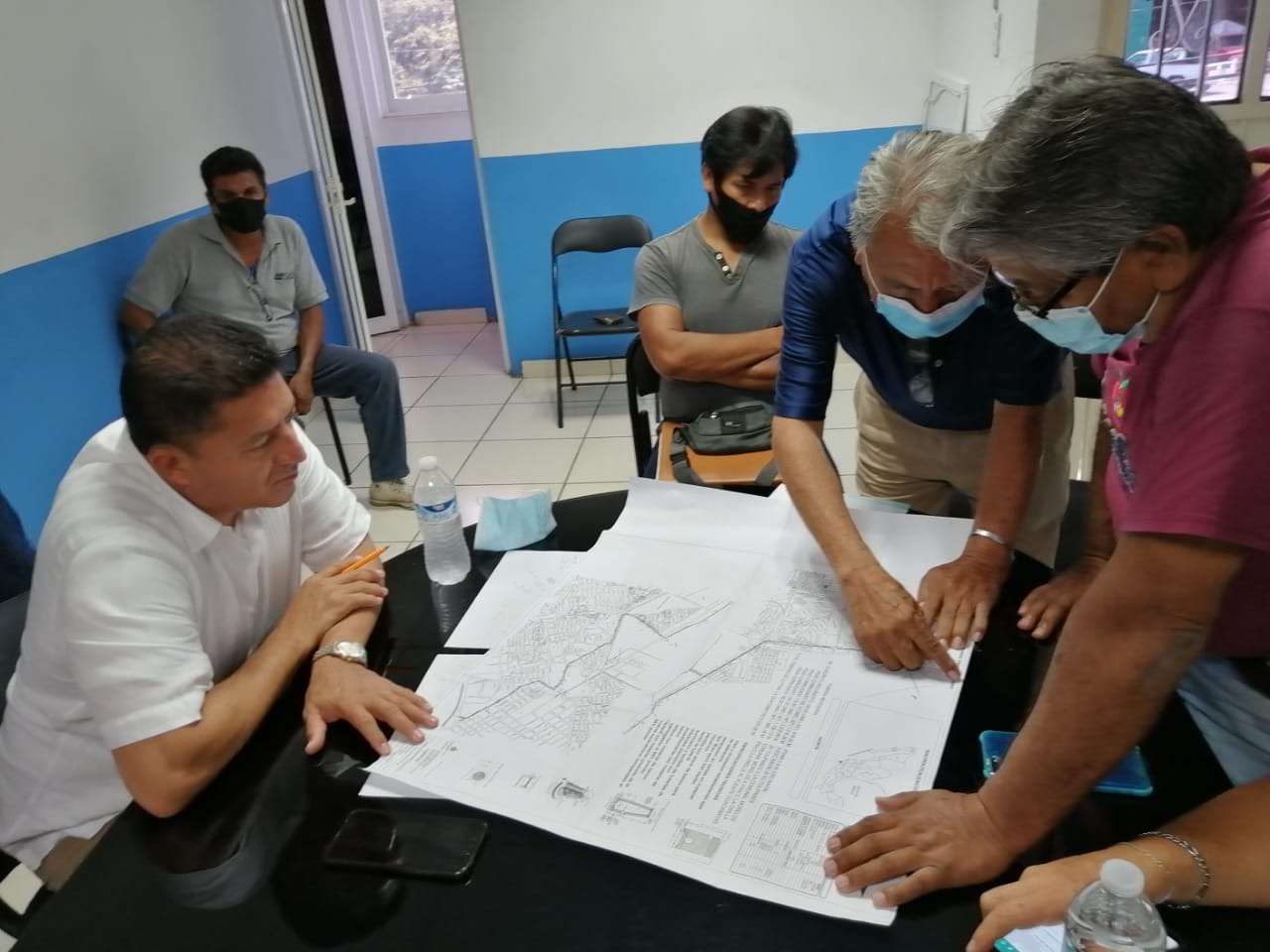 Feliciano Flores supervisó proyecto de restauración de aguas negras en Lázaro Cárdenas