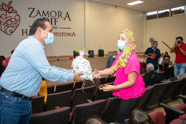 DIF Zamora apoyará a personas con Cáncer