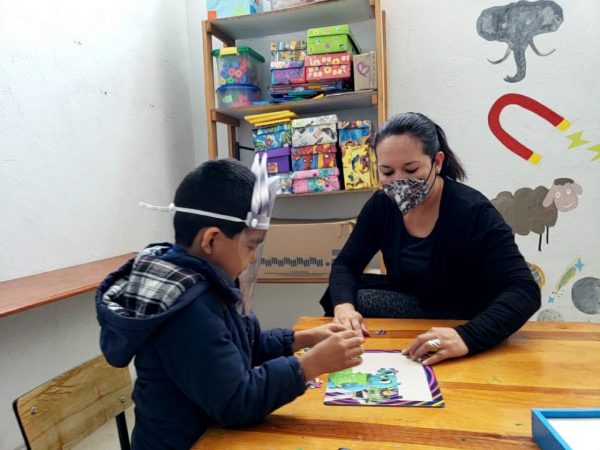 DIF Jacona continúa brindando atención con terapias de lenguaje