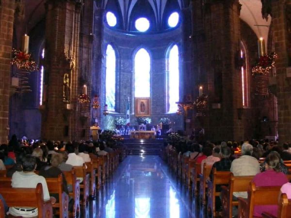 Diócesis pide celebrar a Guadalupana en parroquias y capillas con aforo no mayor al 75%