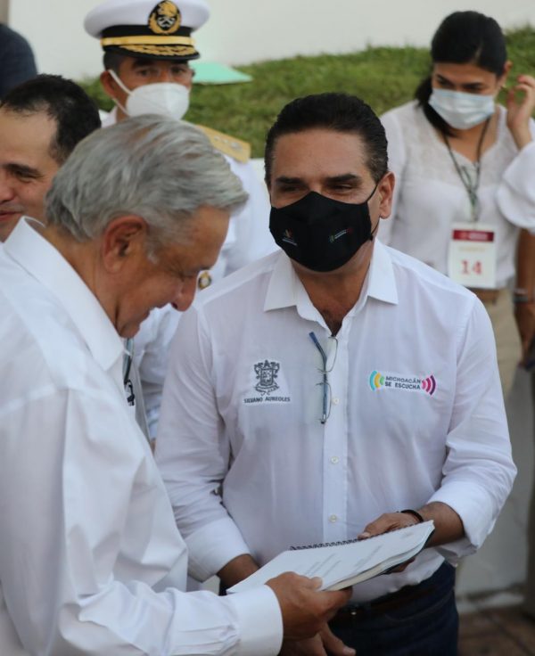 Federalización educativa de Michoacán será referente nacional: Silvano a AMLO