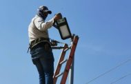 Sustituyen lámparas dañadas en CEDECO El Vergel