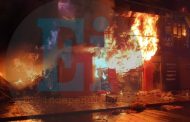 Voraz incendio consume Ferretería en las inmediaciones del Mercado Hidalgo