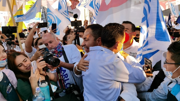 Carlos Herrera respalda proyecto ganador de Carlos Soto en cierre de campaña