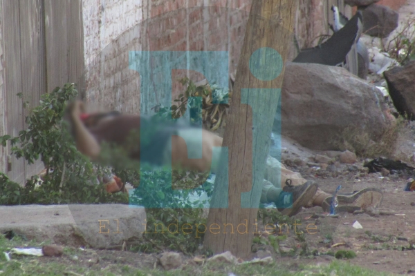 Joven es acribillado a tiros frente a su domicilio en Jacona