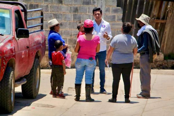 Prepara Oscar Escobar semana de cierre de campaña con más propuestas