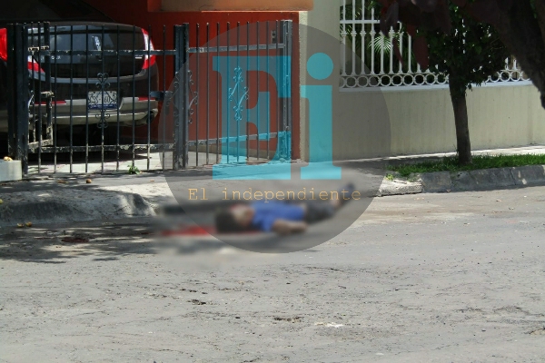 A balazos matan a muchacho en las calles de la colonia Las Fuentes