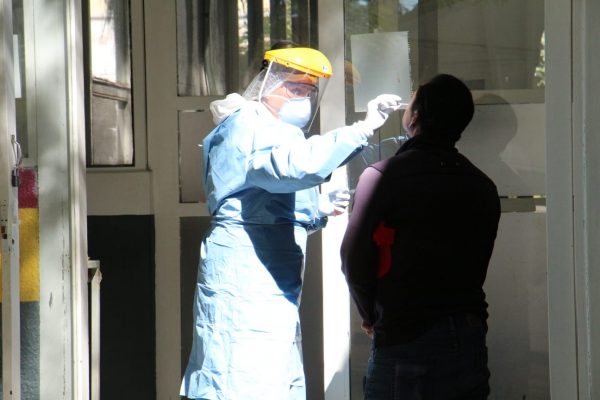 En Hospital General de Zamora hasta 3 nuevos casos de COVID-19 detectan diariamente
