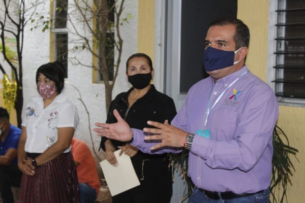 En un hecho sin precedente, Alcalde de Ixtlán encabezó convenios de terminación laboral con el personal