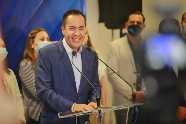 Mi compromiso es y será respetar la ley y las instituciones: Carlos Herrera