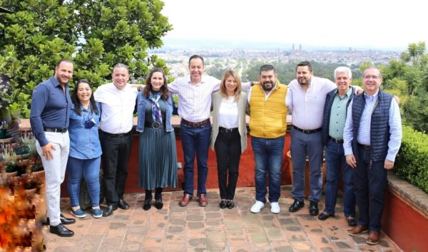 Equipo Legislativo por Michoacán suma a los Diputados Federales