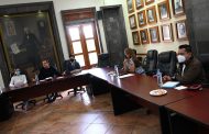 Alcalde zamorano atendió a maestros del municipio