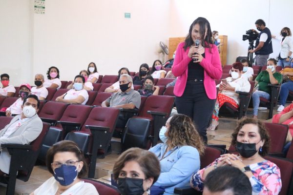 Ofrece IMM conferencia “Mujer, Valor y Vida”