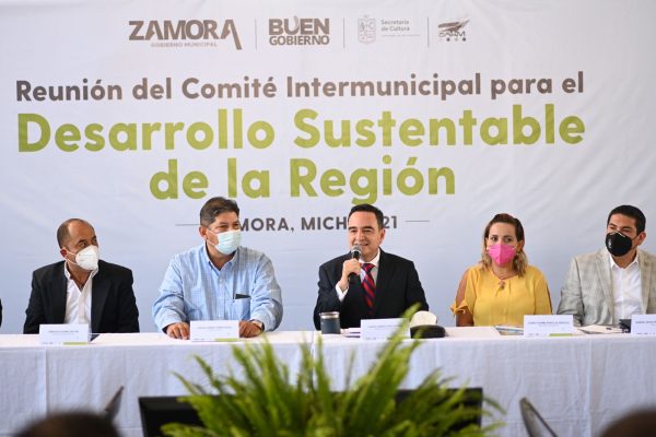 Presidente Carlos Soto resaltó importancia de generar un desarrollo sustentable en los municipios