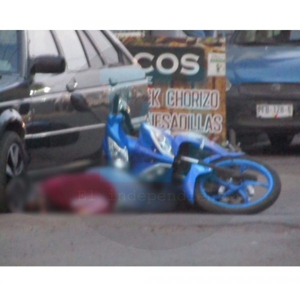 Mujer motociclista es ultimada a balazos en la colonia Ejidal Norte