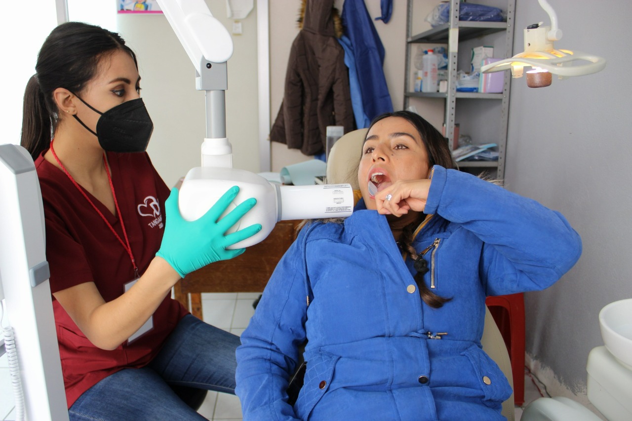 Inició operaciones equipo de Rayos X Dental en DIF de Tangancícuaro