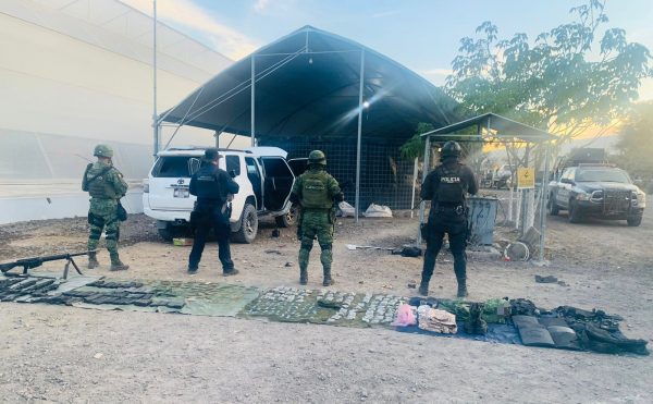Tras operativo en Tanhuato, se aseguraron 10 fusiles, 647 cartuchos y 177 dosis de drogas