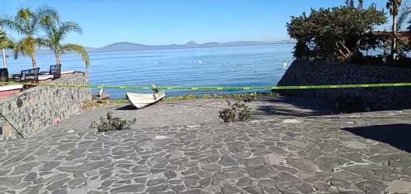 Dos hombres originarios de Venustiano Carranza mueren al volcar lancha en Lago de Chapala