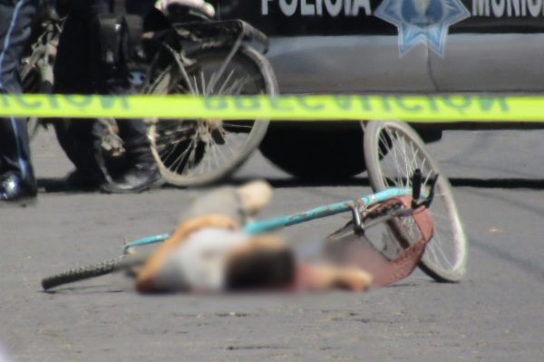 A balazos matan a un ciclista en la Miguel Regalado