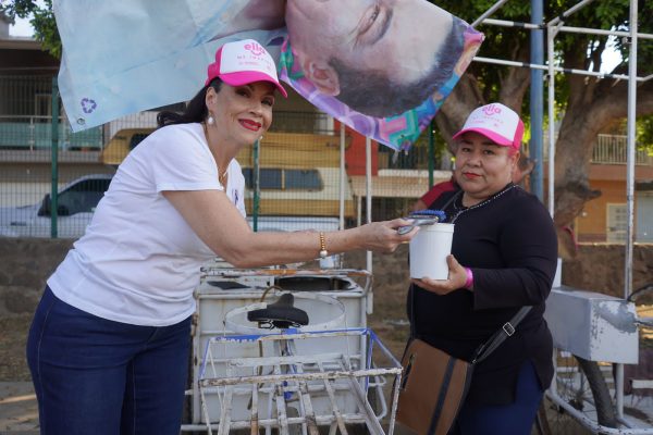 DIF de Zamora le “enchuló” el carrito a mujeres trabajadoras