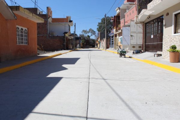 Cambia calidad de vida de tangancícuarenses con obra en calle Durango