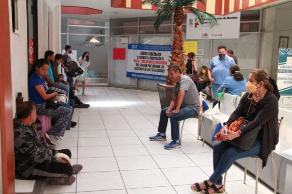 También en Zamora maestros de Bachilleres no permiten acceso a Rentas