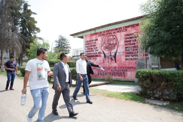 Gobierno de Michoacán retoma relación con la normal de Tiripetío