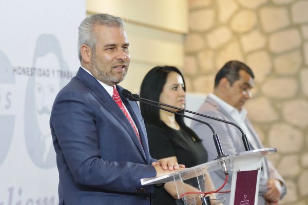 Empresas michoacanas serán prioridad en construcción de oficinas nacionales del IMSS: Bedolla