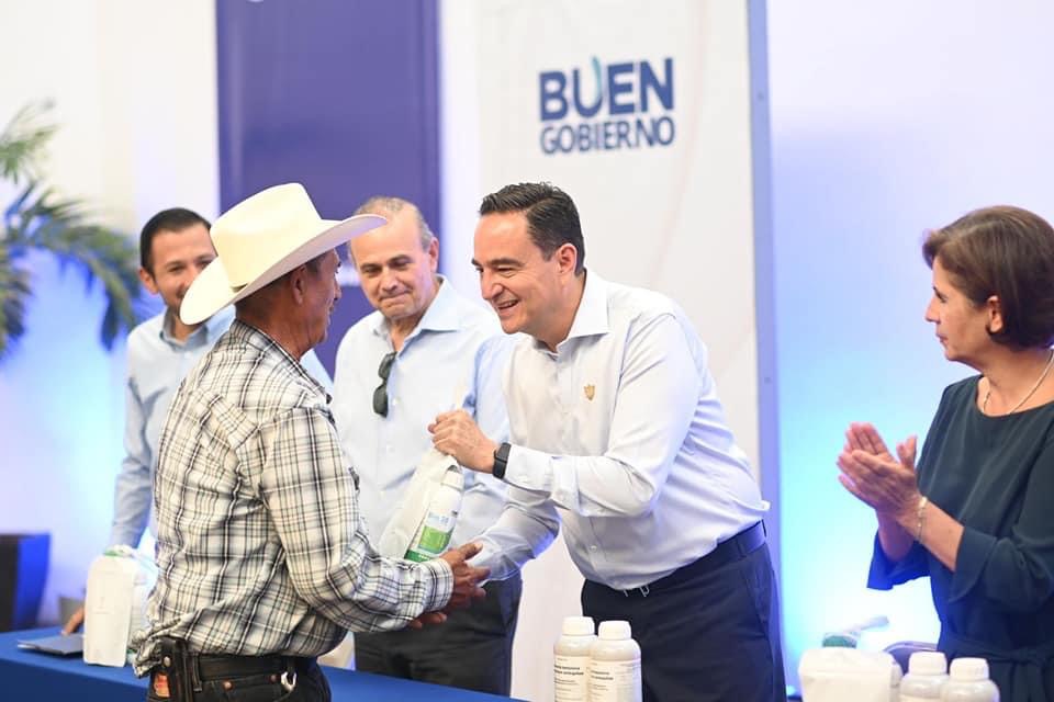 Carlos Soto pone en marcha “Innovación Sustentable Agrícola en Cultura del Maíz”