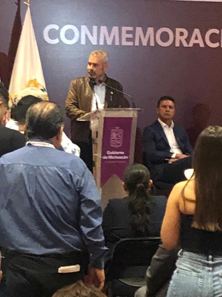 Isidoro Mosqueda firma convenio con gobierno de Michoacán