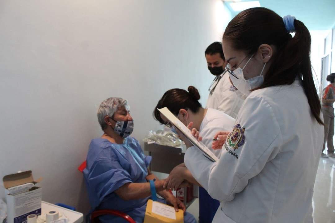Ahora realizarán cirugías de cataratas a bajo costo en Tangancícuaro
