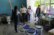 Entregan material de construcción a jardín de niños en La Ladera