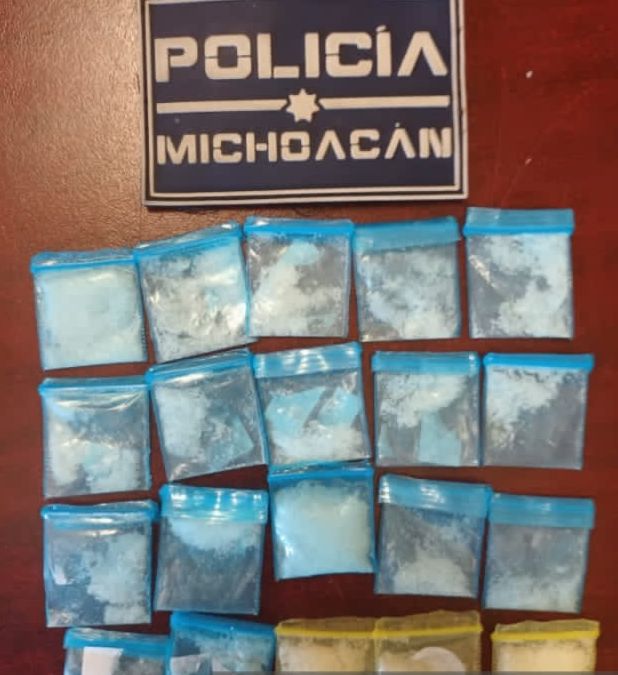 En Blindaje Zamora, SSP y Policía Municipal aseguran a uno en posesión de 20 envoltorios de metanfetamina