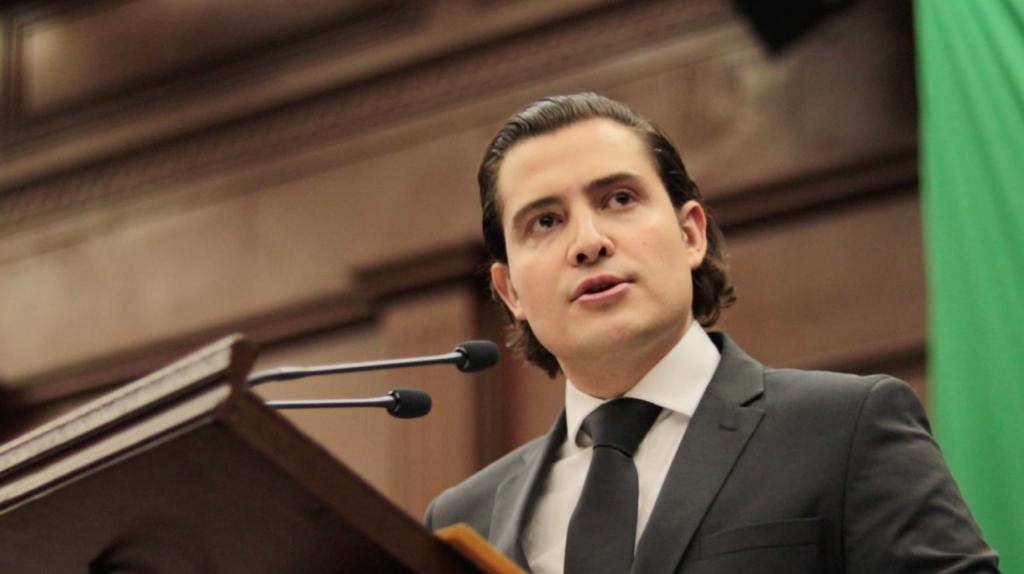 David Cortés, diputado, marca precedente a nivel nacional al aprobar primera ley para prevenir y erradicar el feminicidio