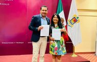 Miguel Ramos firma convenio de colaboración con secretaria del migrante estatal