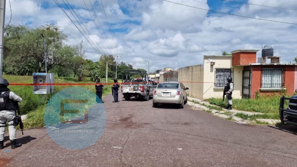Hallan a hombre muerto en vivienda del Fraccionamiento Nuevo de Ario de Rayón