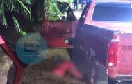 Mientras reparaba su camioneta, hombre es asesinado en Chaparaco